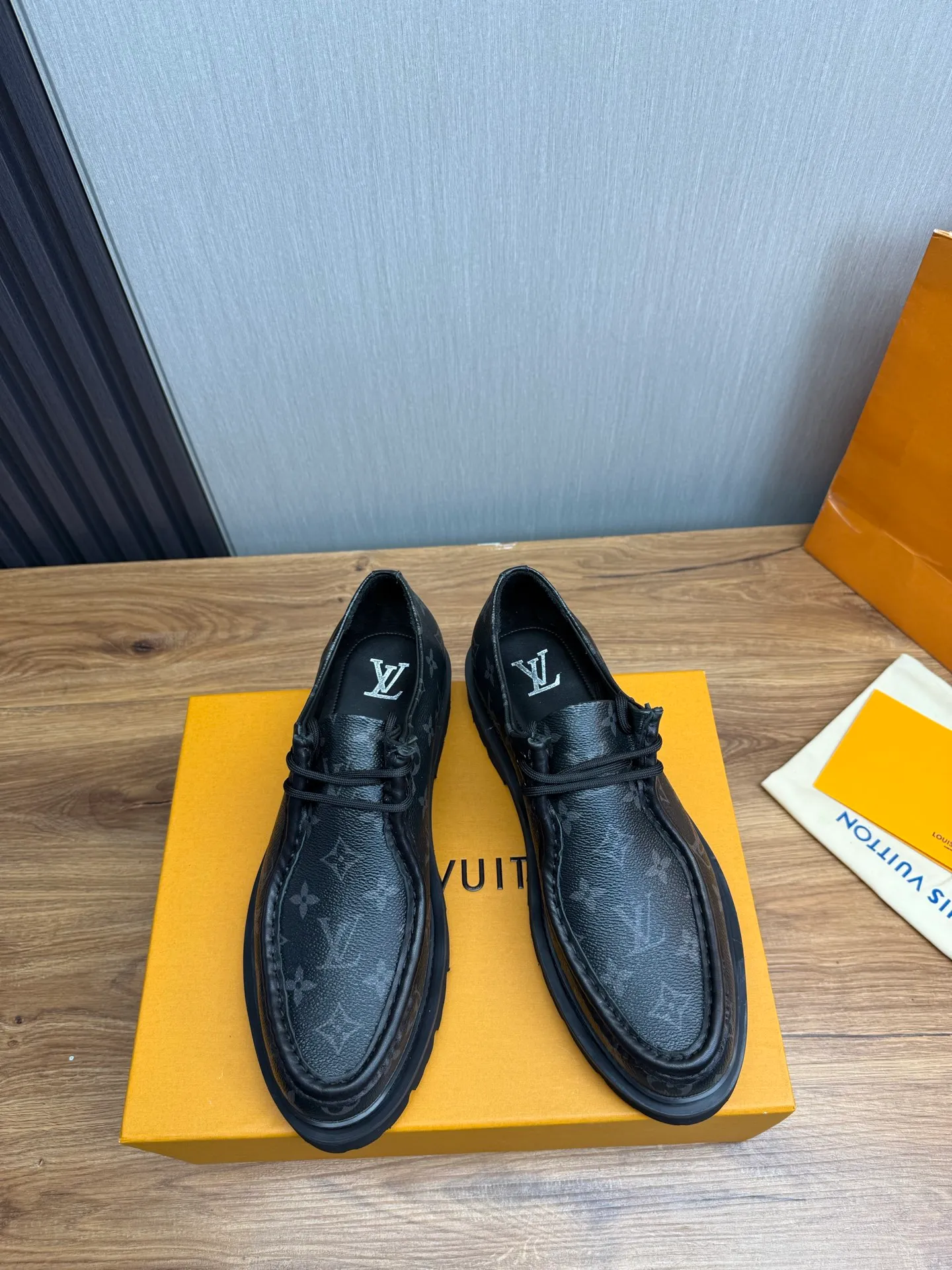 Factory 680💰 LV. Men's business casual leather shoes, all made of imported original brand leather, just to create a more comfortable wearing experience, original non-slip and wear-resistant outsole ✔️16-45 (38.45 non-returnable)